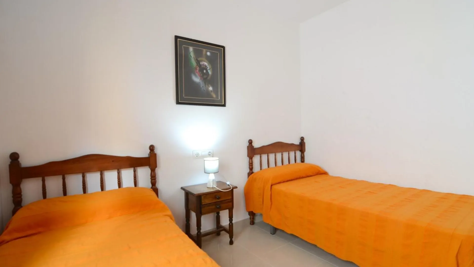 El Gavia 1-1 Apartment L'Escala